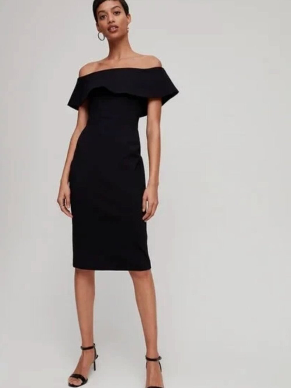 Aritzia Babaton ruslan dress black size 2